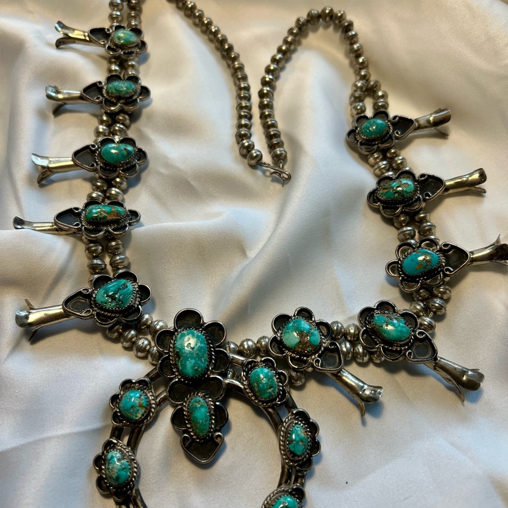 Beautiful Squash Blossom Turquoise Necklace SS 925 C11, 215 grams. - Picture 5 of 16